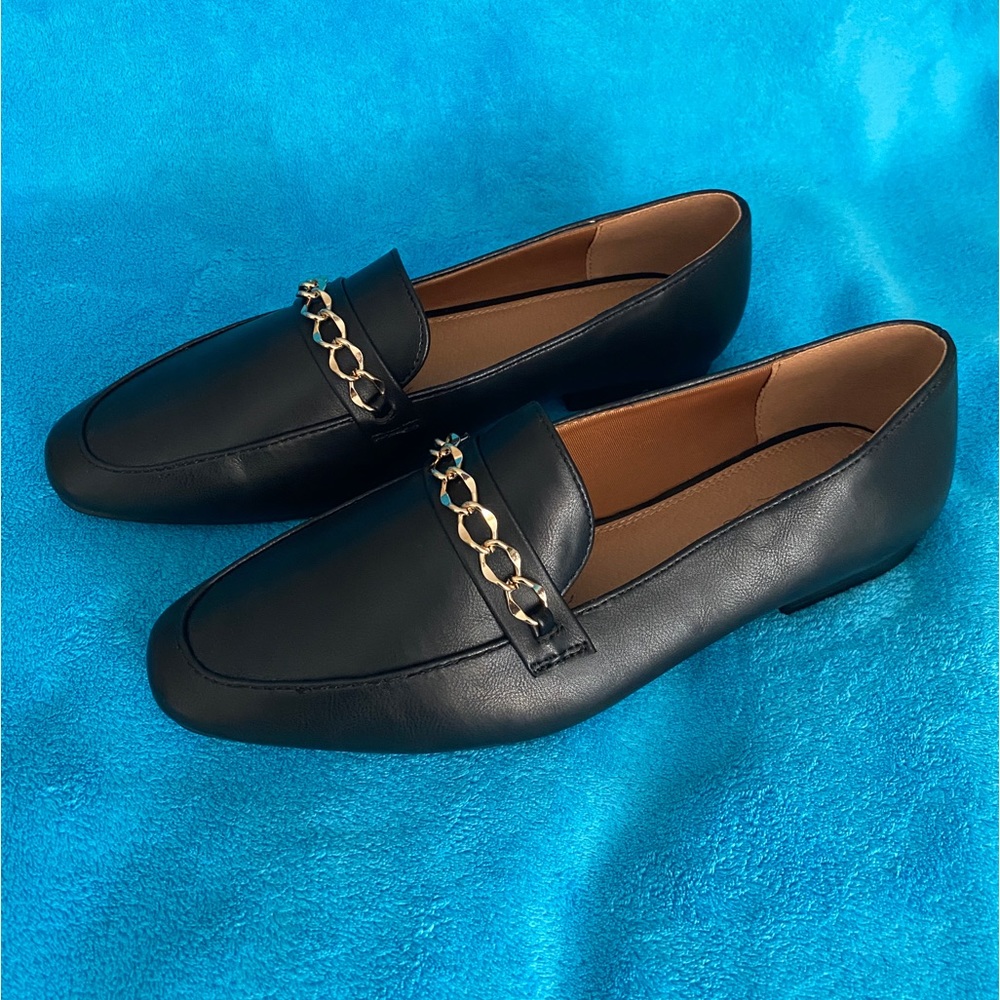 ASOS DESIGN *NEW* Mingle chain loafers in black